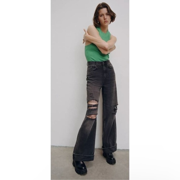 Urban Outfitters BDG Skater Baggy Jeans Wide Leg Distressed Black Wash Size 26 - Picture 1 of 10